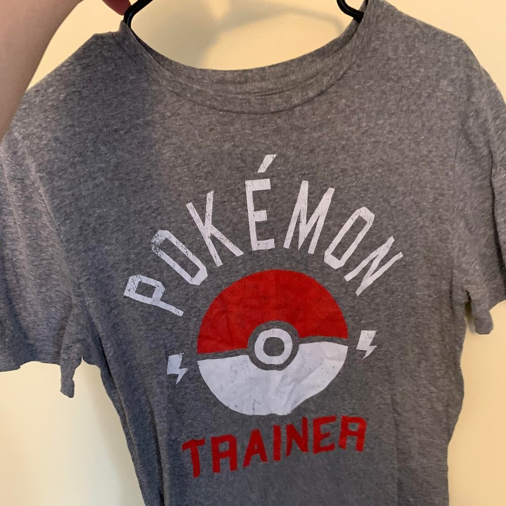 Pokemon Trainer // Women's Pokemon T-Shirt